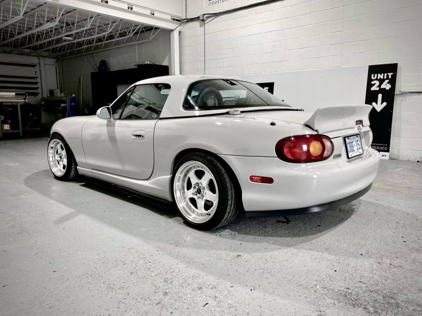MAZDA MIATA
